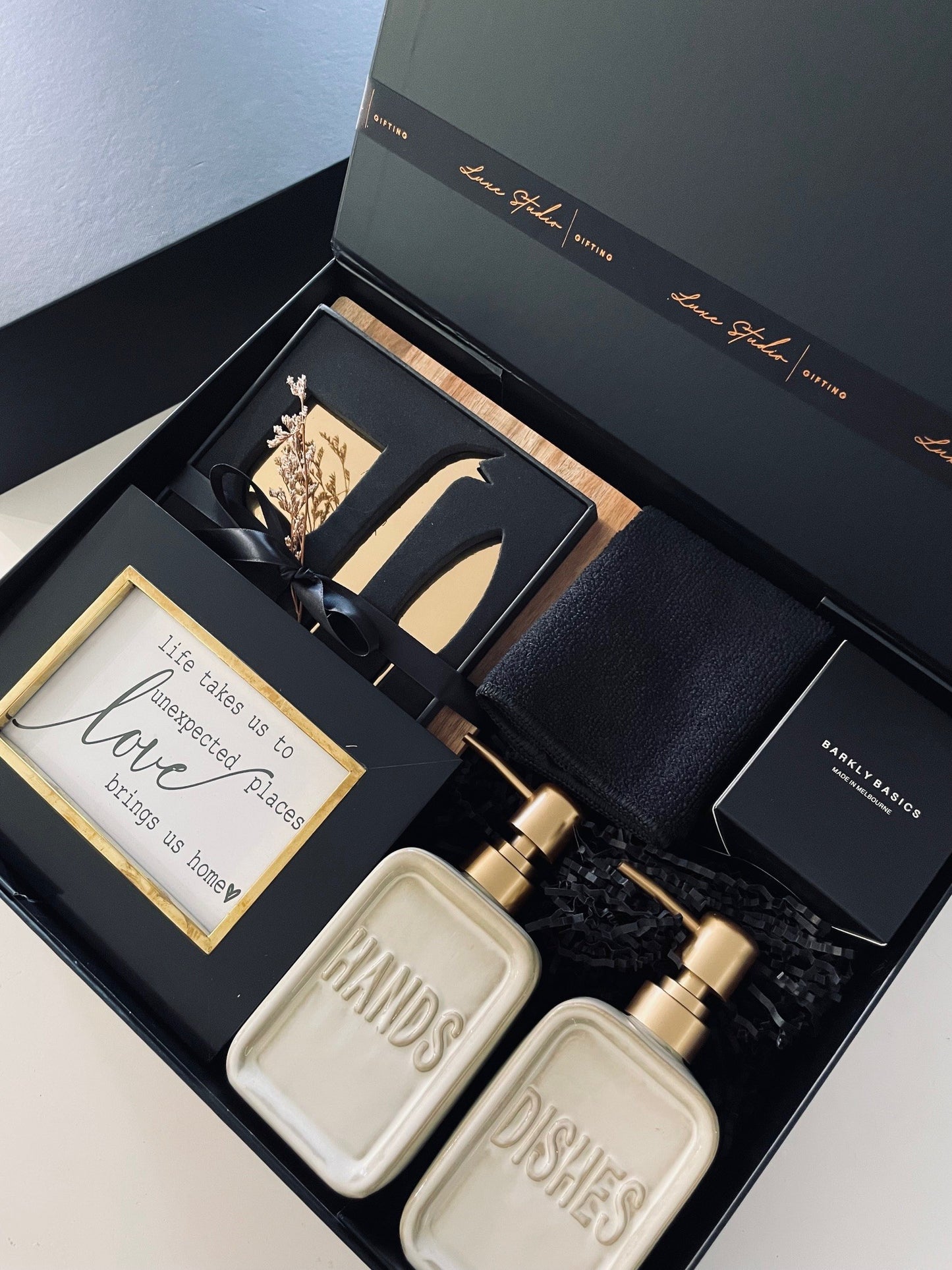 Luxe Foundations