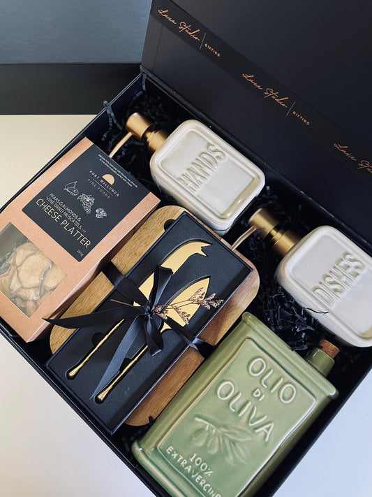 Luxe Settle & Savour