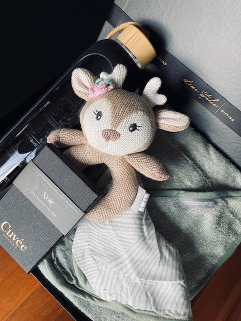 Giggles And Wrap