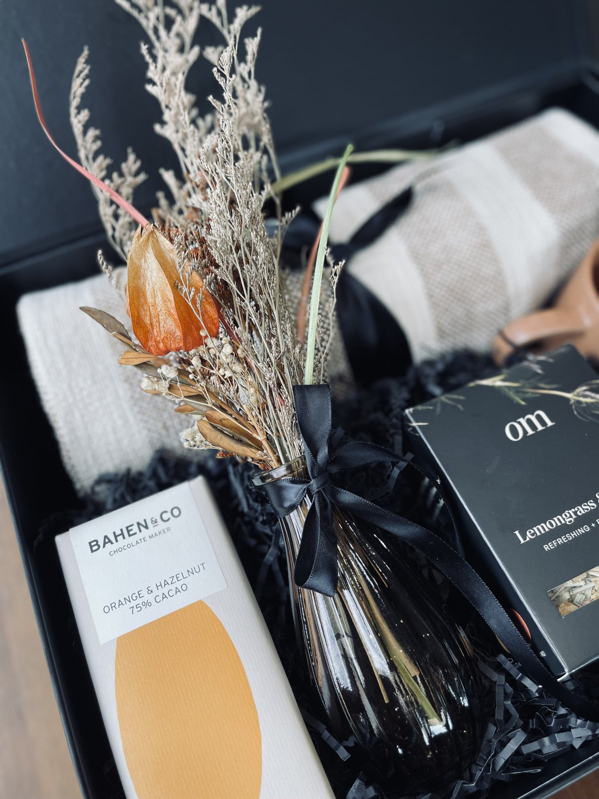 Luxe Haven - Tan – Luxe Studio Gifting