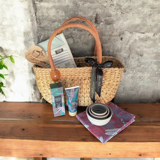 The Artisan Homekeeper